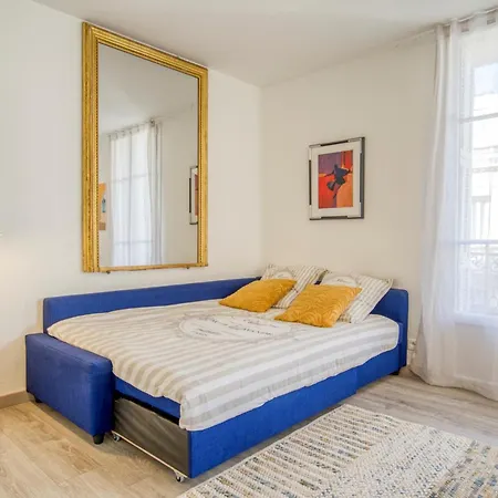 Apartment Sublime, Modern, Balconies, A/c, Refurbished *